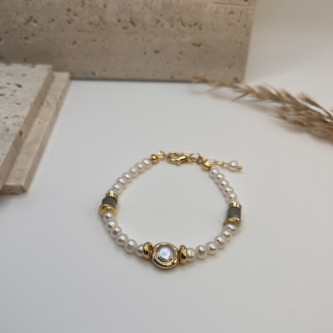 Pearl and Stone Bracelet